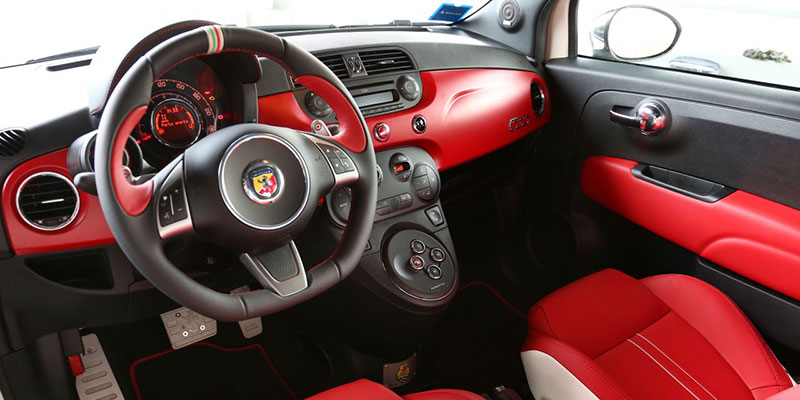 interieur abarth 595 anniversario