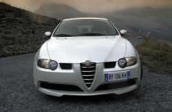 avant alfa romeo 147 gta