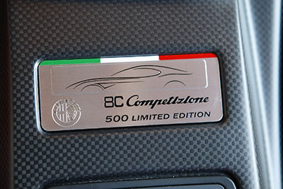 fiche technique alfa romeo 8c competizione performances