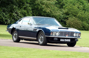 Photo ASTON-MARTIN DBS 