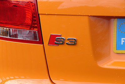 fiche technique audi s2 coup&eacute;
