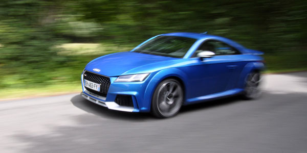 Photo AUDI TT RS (8S)