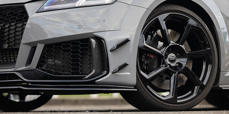 audi tt rs iconic edition kit carrosserie avant