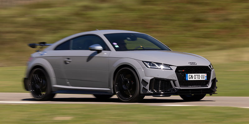 Photo AUDI TT RS Iconic Edition
