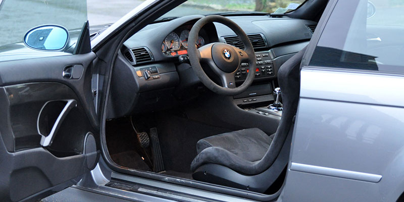 intérieur bmw m3 e46 csl