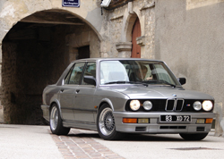 Photo BMW M535I (E28)
