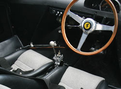 interieur ferrari 250 LM