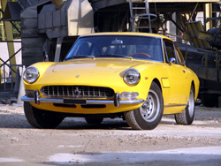 Photo FERRARI 330 GT 2+2
