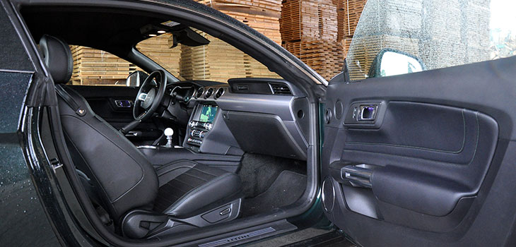 intérieur cuir ford mustang 6 bullitt 2018