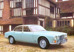 s&eacute;rie 1 daimler double six
