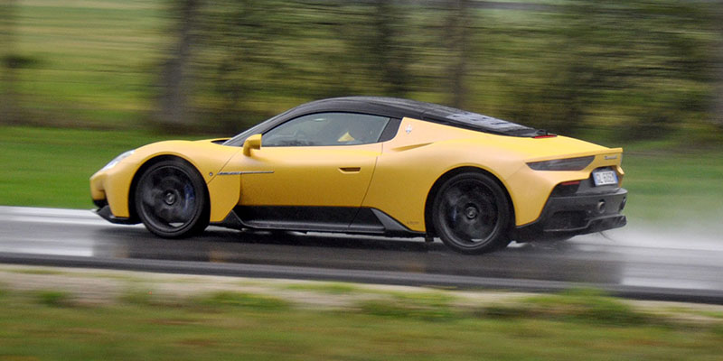 Photo MASERATI MC20 