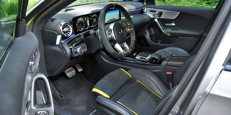 interieur mercedes amg a45 s w177