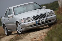 Photo MERCEDES-BENZ C (W202) 43 AMG