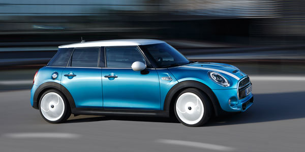 Photo MINI COOPER SD (F55)
