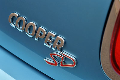 fiche technique performances mini cooper sd 5 portes