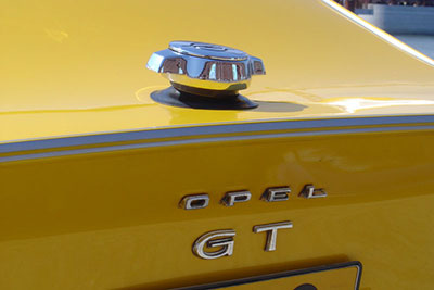 fiche technique opel gt 1900 90 ch