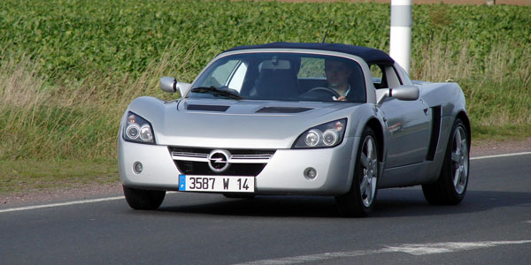 Photo OPEL SPEEDSTER 2.2 16v