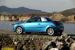opel tigra twintop toit ferm&eacute;
