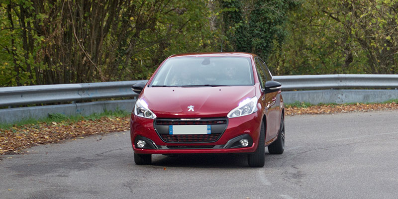 essai peugeot 208 gt line 165 ch