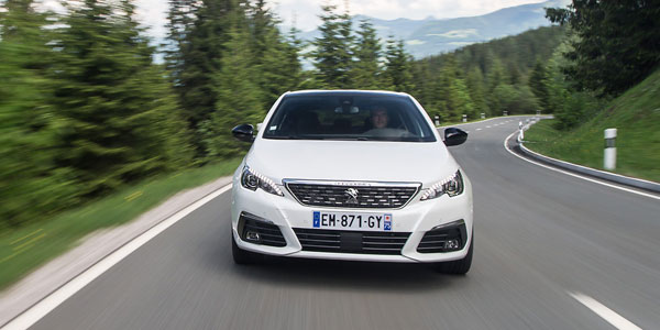 Photo PEUGEOT 308 GT Line 1.2L Puretech 130 ch