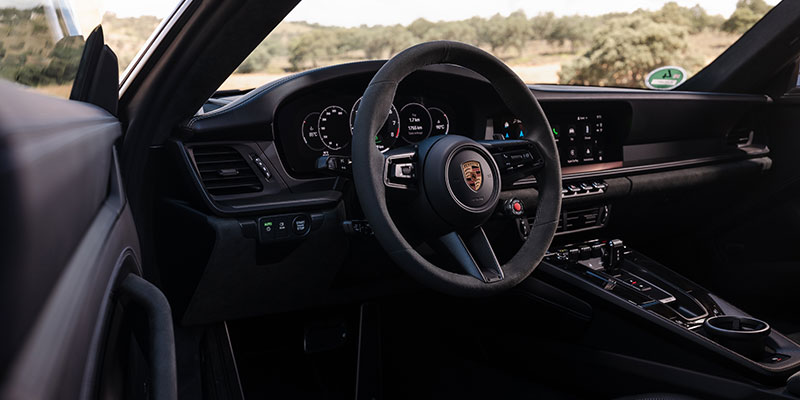 intérieur porsche 911 992 II Carrera GTS T-hybrid