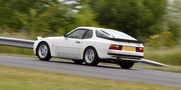 Photo PORSCHE 944 Turbo