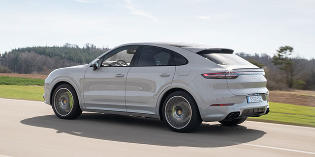 Photo PORSCHE CAYENNE Coup� E-Hybrid