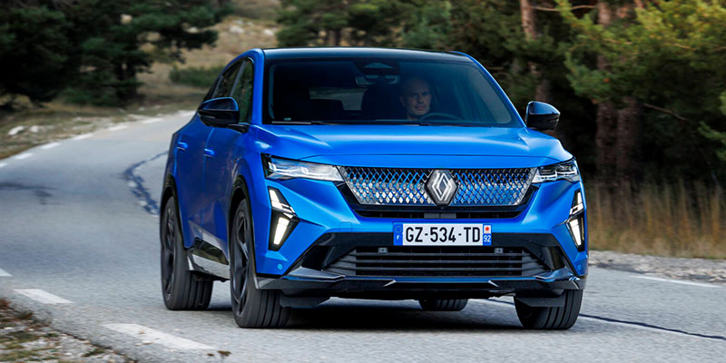 Photo RENAULT RAFALE E-Tech 4x4 300 ch Atelier Alpine