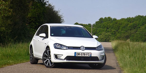 Photo VOLKSWAGEN GOLF (7)  GTE