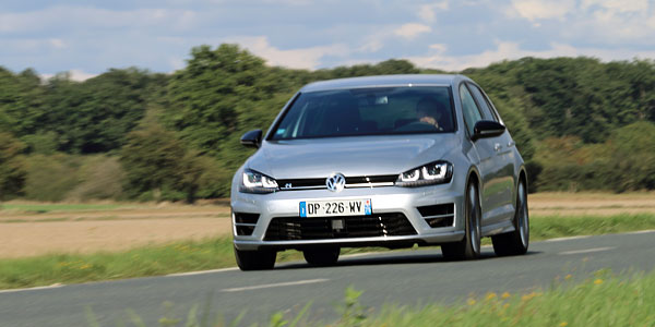 Photo VOLKSWAGEN GOLF (7) R