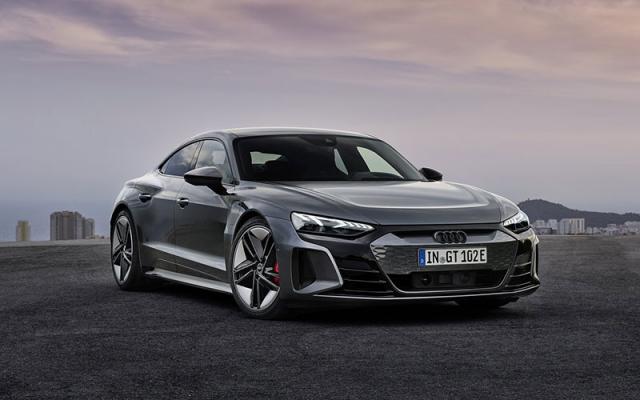 Audi E-tron GT : la premi�re RS �lectrique Audi E-tron GT : la premi�re RS �lectrique