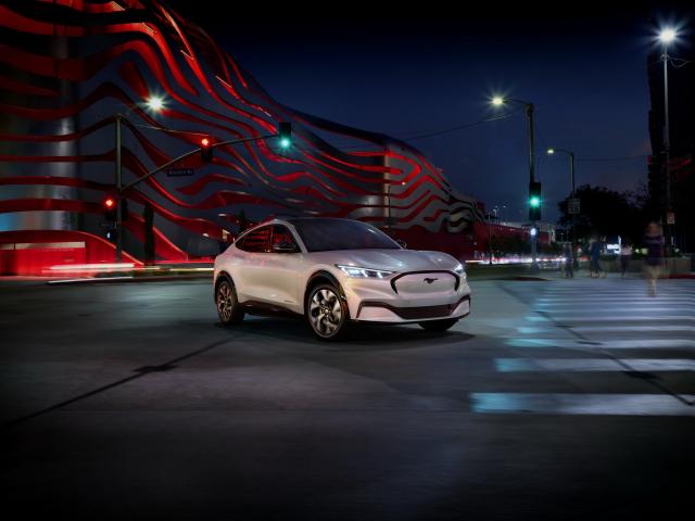 Ford Mustang Mach-E : D�troit sonne la charge Ford Mustang Mach-E : D�troit sonne la charge