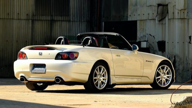Honda consulte les propri�taires de S2000 pour fabriquer des pi�ces Honda consulte les propri�taires de S2000 pour fabriquer des pi�ces