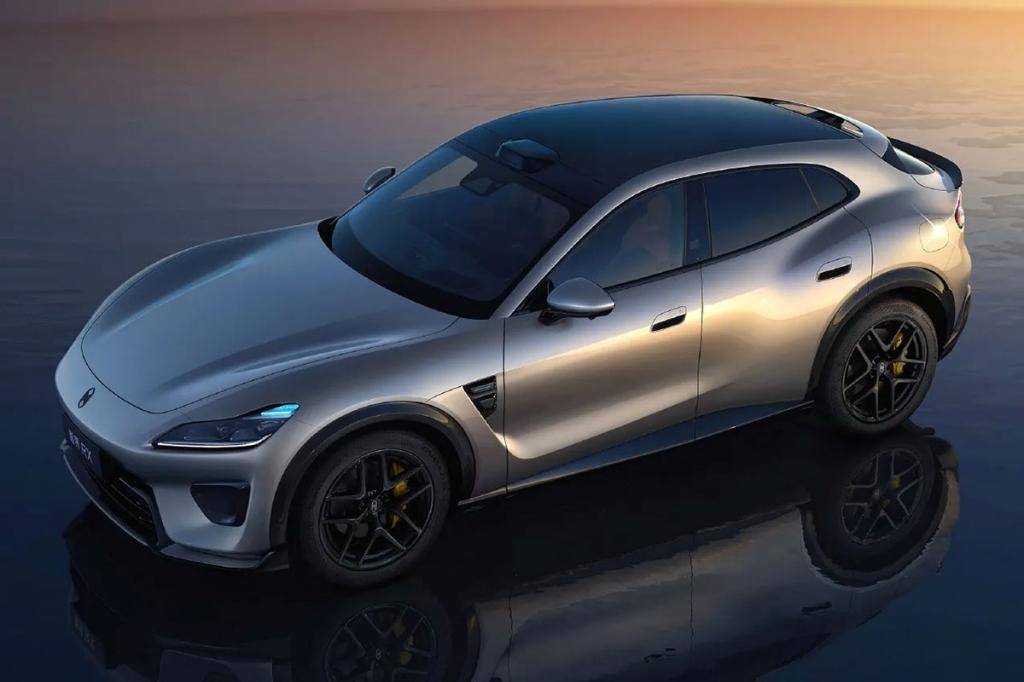 Luxeed RX : la copie chinoise de Ferrari qui fait pol�mique Luxeed RX : la copie chinoise de Ferrari qui fait pol�mique