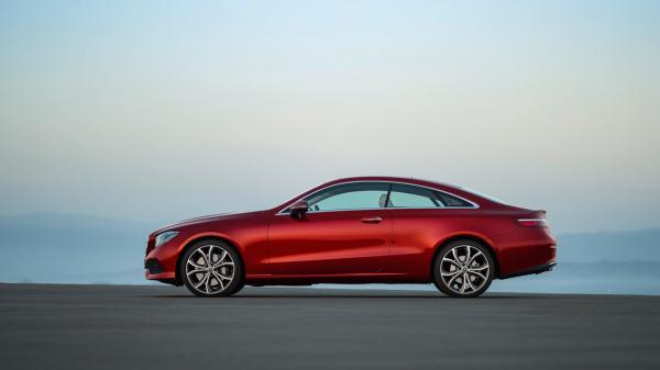 Mercedes-Benz Classe E Coup� Mercedes-Benz Classe E Coup�