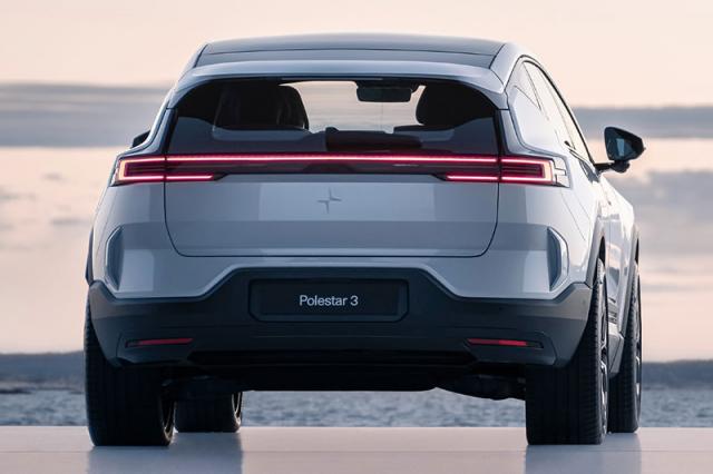 Polestar 3 : plus de 500 ch pour le SUV su�dois ! Polestar 3 : plus de 500 ch pour le SUV su�dois !
