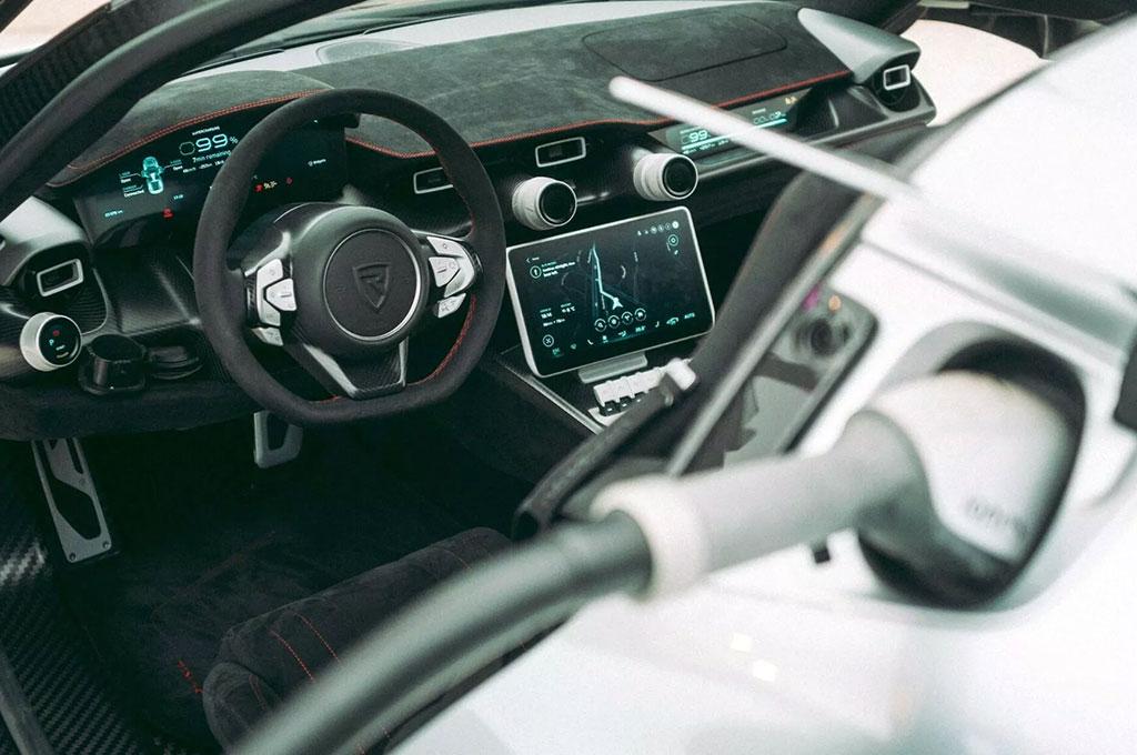La prochaine hypercar Rimac sera peut-�tre une hybride ! La prochaine hypercar Rimac sera peut-�tre une hybride !