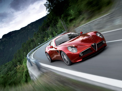 IAA Francfort 2007 : Alfa 8C Competizione : l'exclusivit� du charme italien IAA Francfort 2007 : Alfa 8C Competizione : l'exclusivit� du charme italien