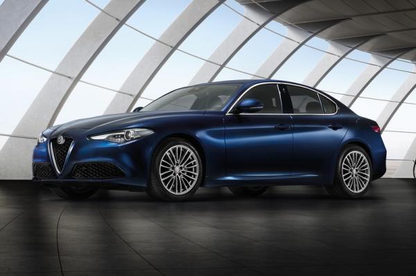 Alfa Romeo Giulia de s�rie � Gen�ve Alfa Romeo Giulia de s�rie � Gen�ve