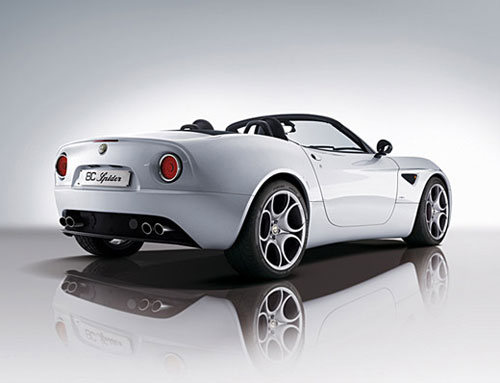 Alfa Romeo 8C Spider, la sublime macchina Alfa Romeo 8C Spider, la sublime macchina
