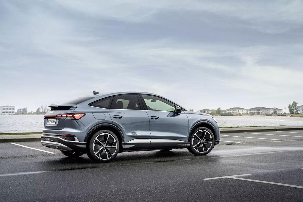 Premi�res mises � jour pour le SUV compact Audi Q4 e-tron Premi�res mises � jour pour le SUV compact Audi Q4 e-tron