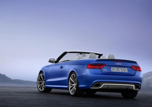 Audi pr�sente la RS5 Cabriolet Audi pr�sente la RS5 Cabriolet