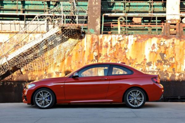 Le retour de la BMW s�rie 2 ! Le retour de la BMW s�rie 2 !