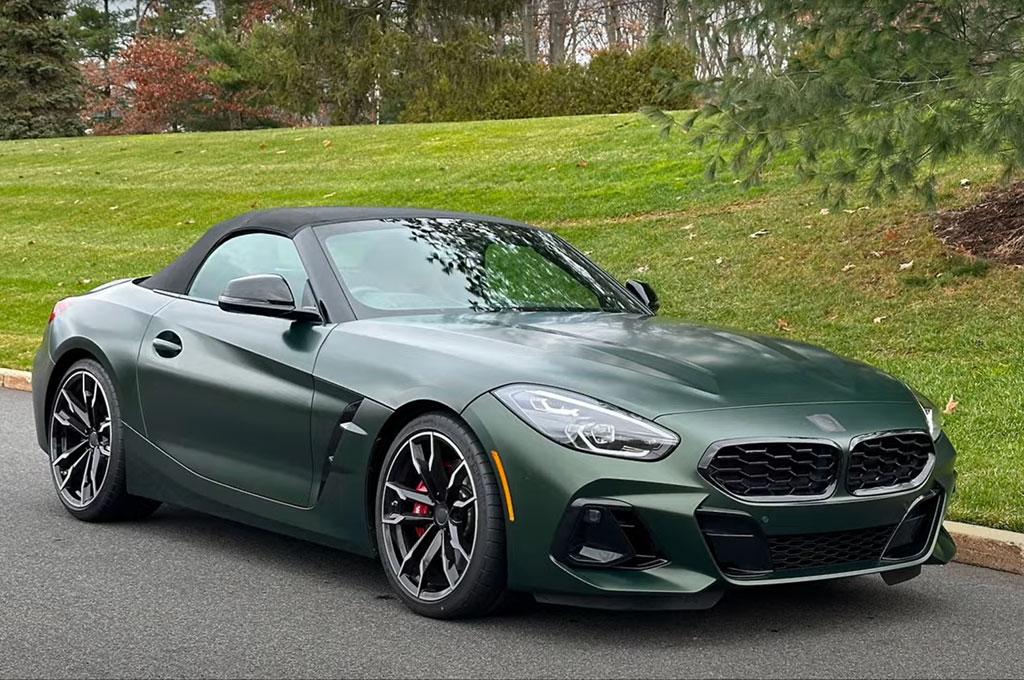Finalement, la BMW Z4 aura droit aussi � une bo�te manuelle ! Finalement, la BMW Z4 aura droit aussi � une bo�te manuelle !