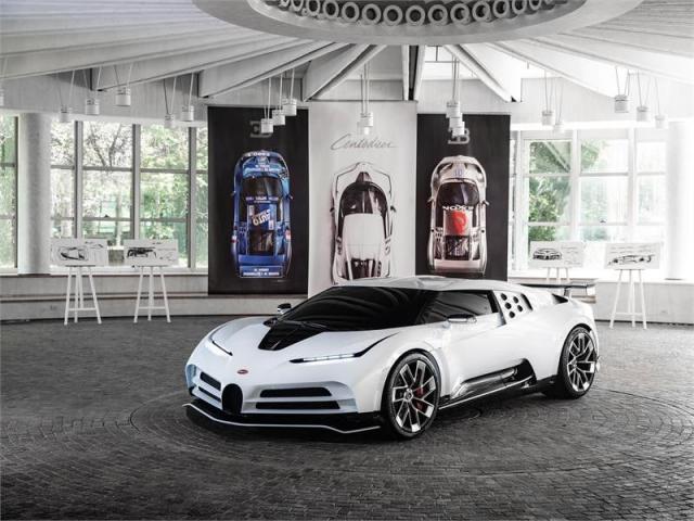 Bugatti Centodieci, hommage � l'EB110 Bugatti Centodieci, hommage � l'EB110