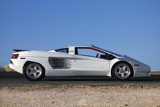 L'unique Cizeta-Moroder V16T est � vendre L'unique Cizeta-Moroder V16T est � vendre
