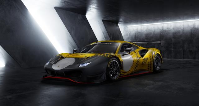 Ferrari 488 GT Modificata : track days only Ferrari 488 GT Modificata : track days only