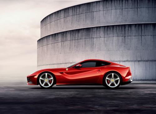 Ferrari F12 Berlinetta : code rouge Ferrari F12 Berlinetta : code rouge