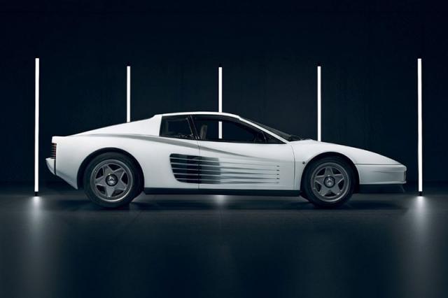 Officine Fioravanti pr�sente une Ferrari Testarossa restomod Officine Fioravanti pr�sente une Ferrari Testarossa restomod