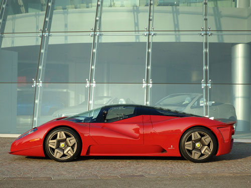 Pininfarina recarrosse l'Enzo en Ferrari P4/5 ! Pininfarina recarrosse l'Enzo en Ferrari P4/5 !